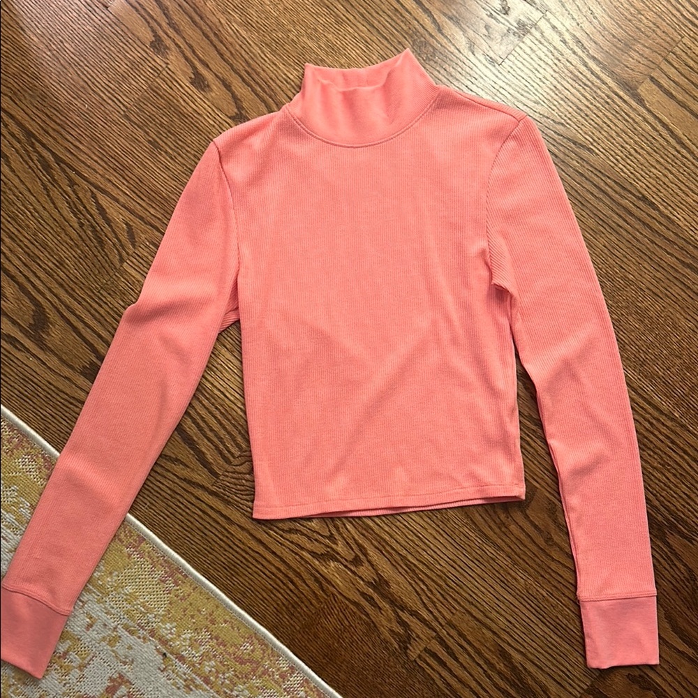 American Eagle Outfitters coral Fitted Long Sleeve Tee